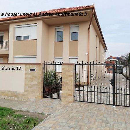 Imola Es Andrea Apartmanhaz 2 Hajdúszoboszló Buitenkant foto