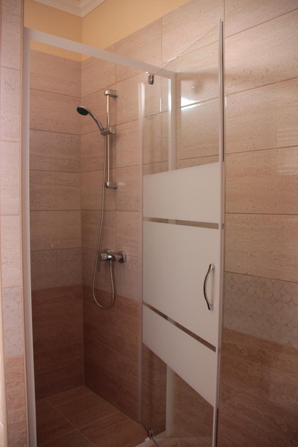 Imola Es Andrea Apartmanhaz 2 Hajdúszoboszló Buitenkant foto